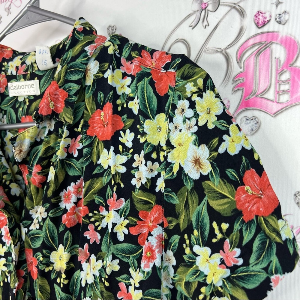 Liz Claiborne Button up Hawaiian πΊ print flowers Black Floral Button-Down Shirt - Picture 5 of 10